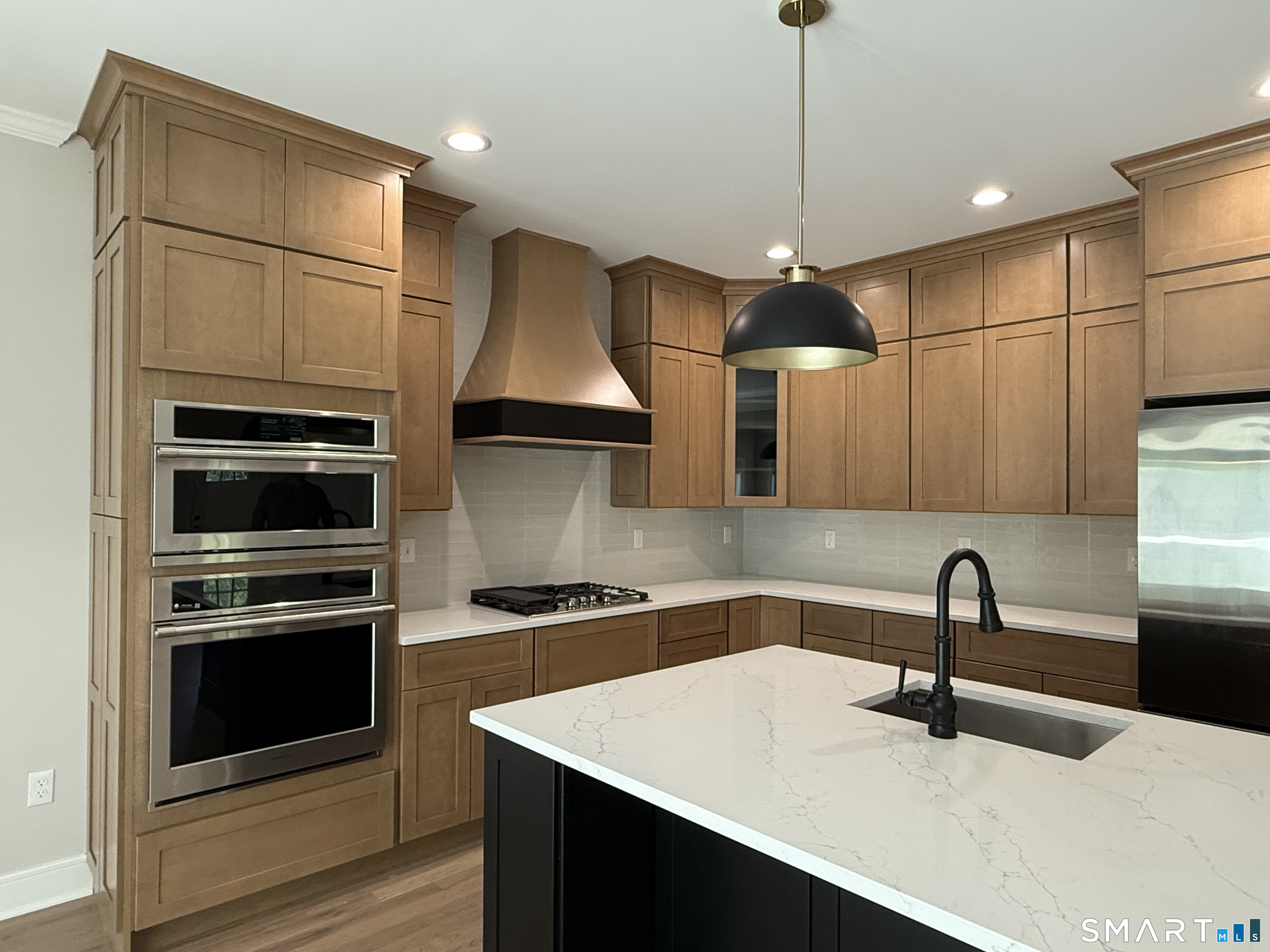 14 Village Circle Guilford CT 06437