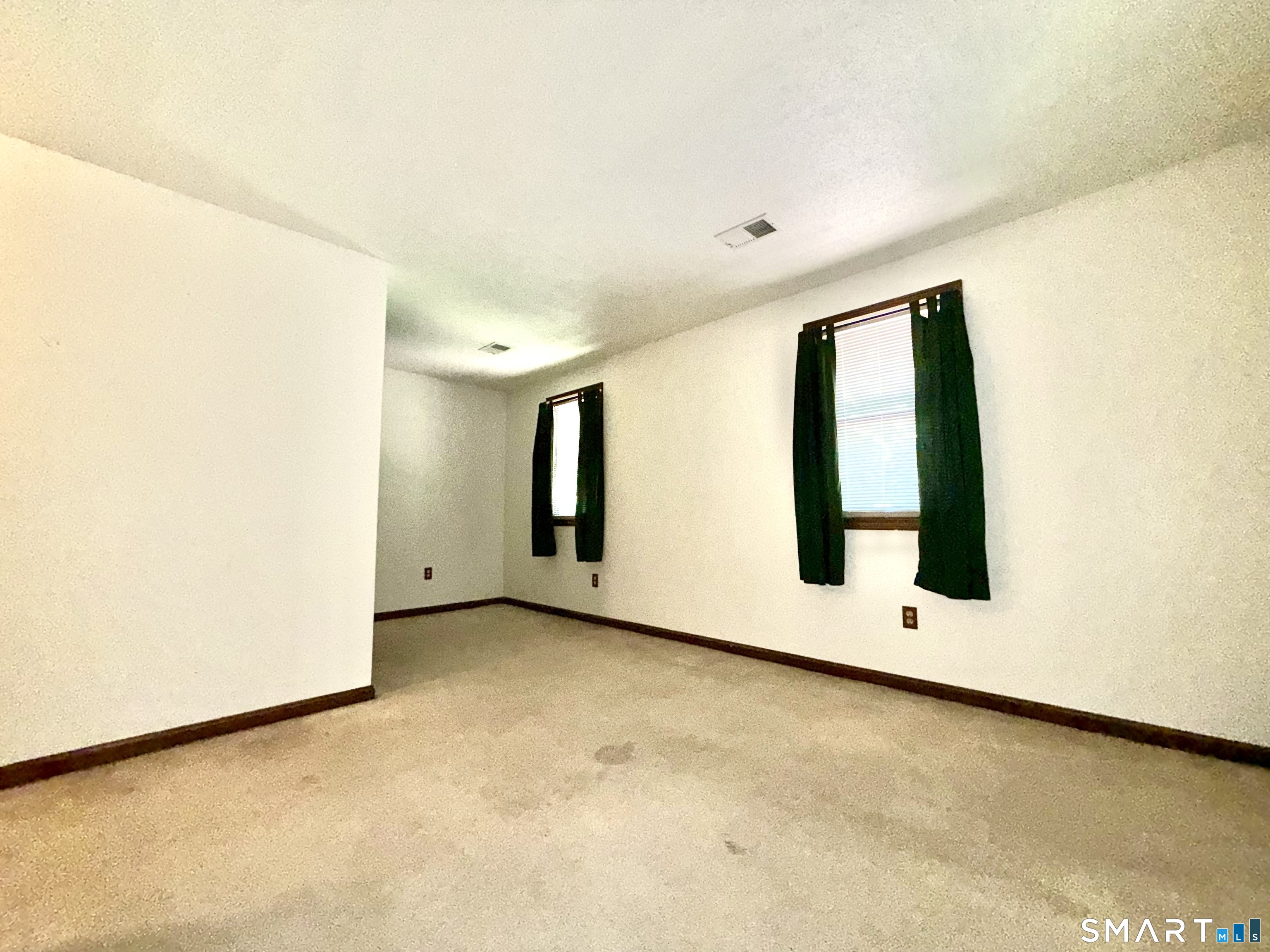 24 Brookside Village Enfield CT 06082