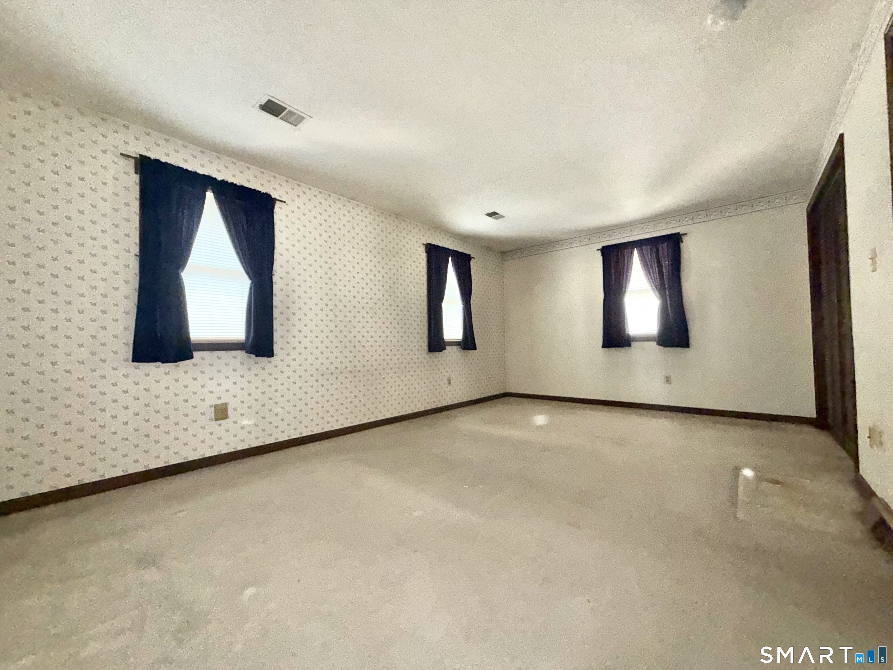 24 Brookside Village Enfield CT 06082
