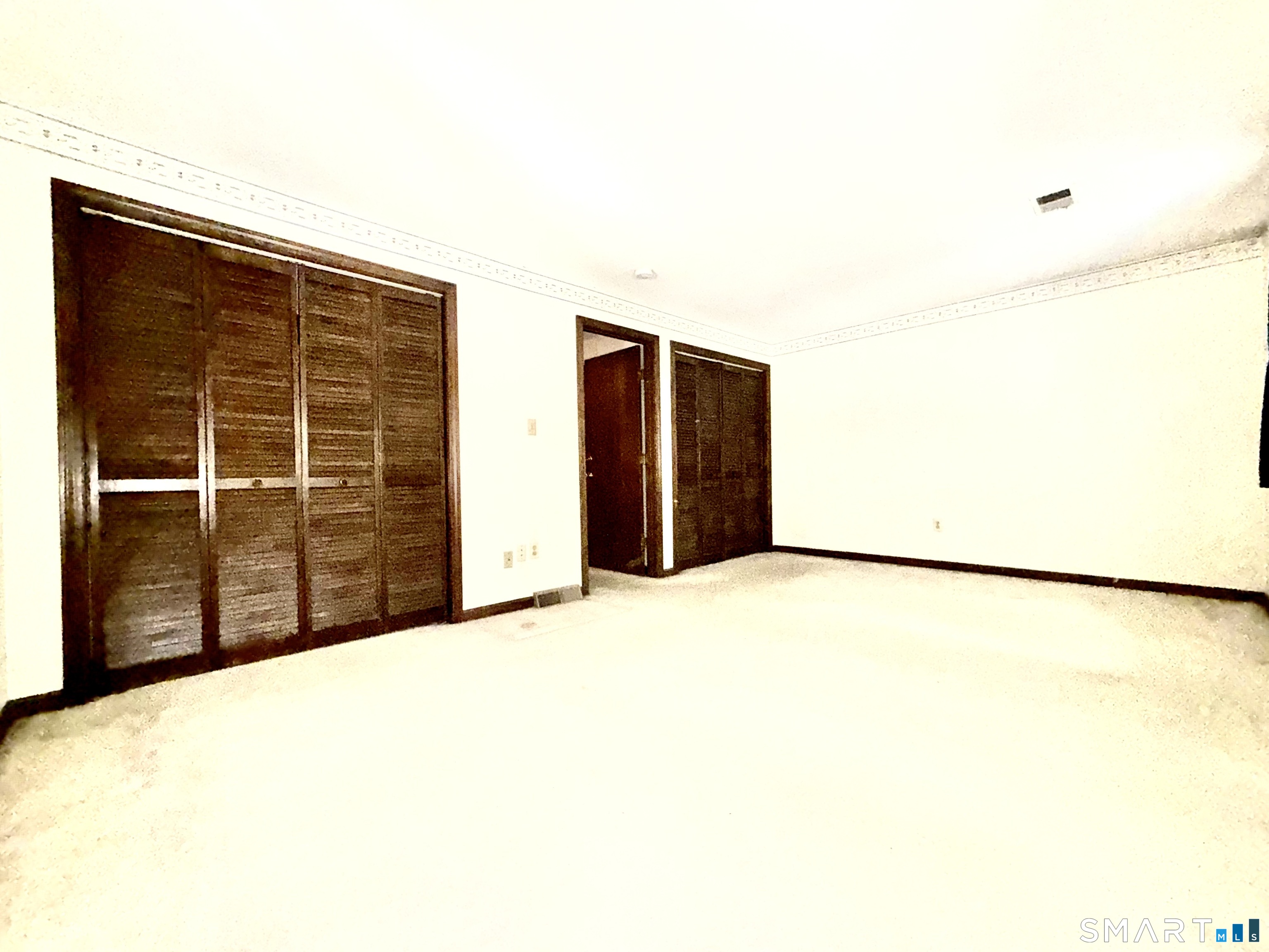 24 Brookside Village Enfield CT 06082