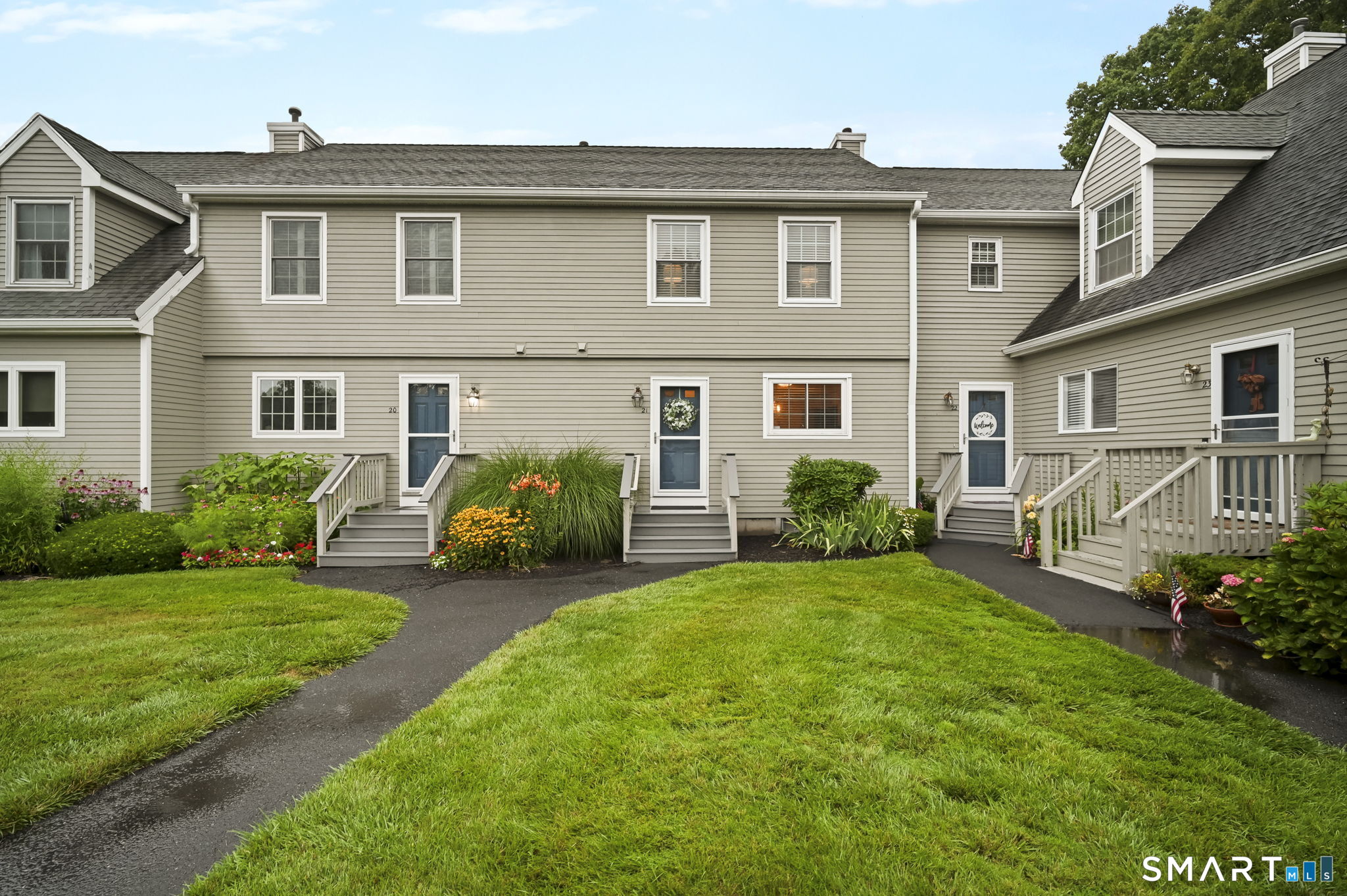 21 South Village Court Branford CT 06405