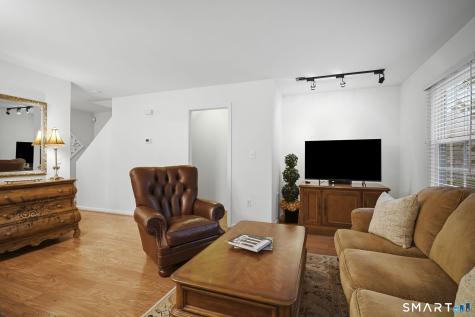 21 South Village Court Branford CT 06405