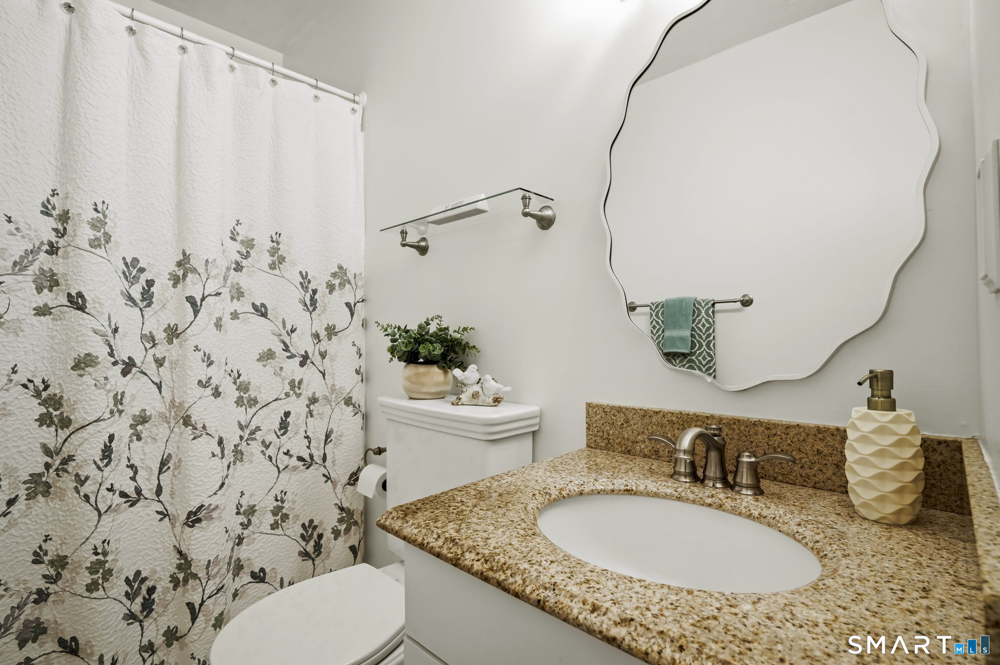 21 South Village Court Branford CT 06405
