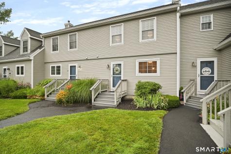 21 South Village Court Branford CT 06405