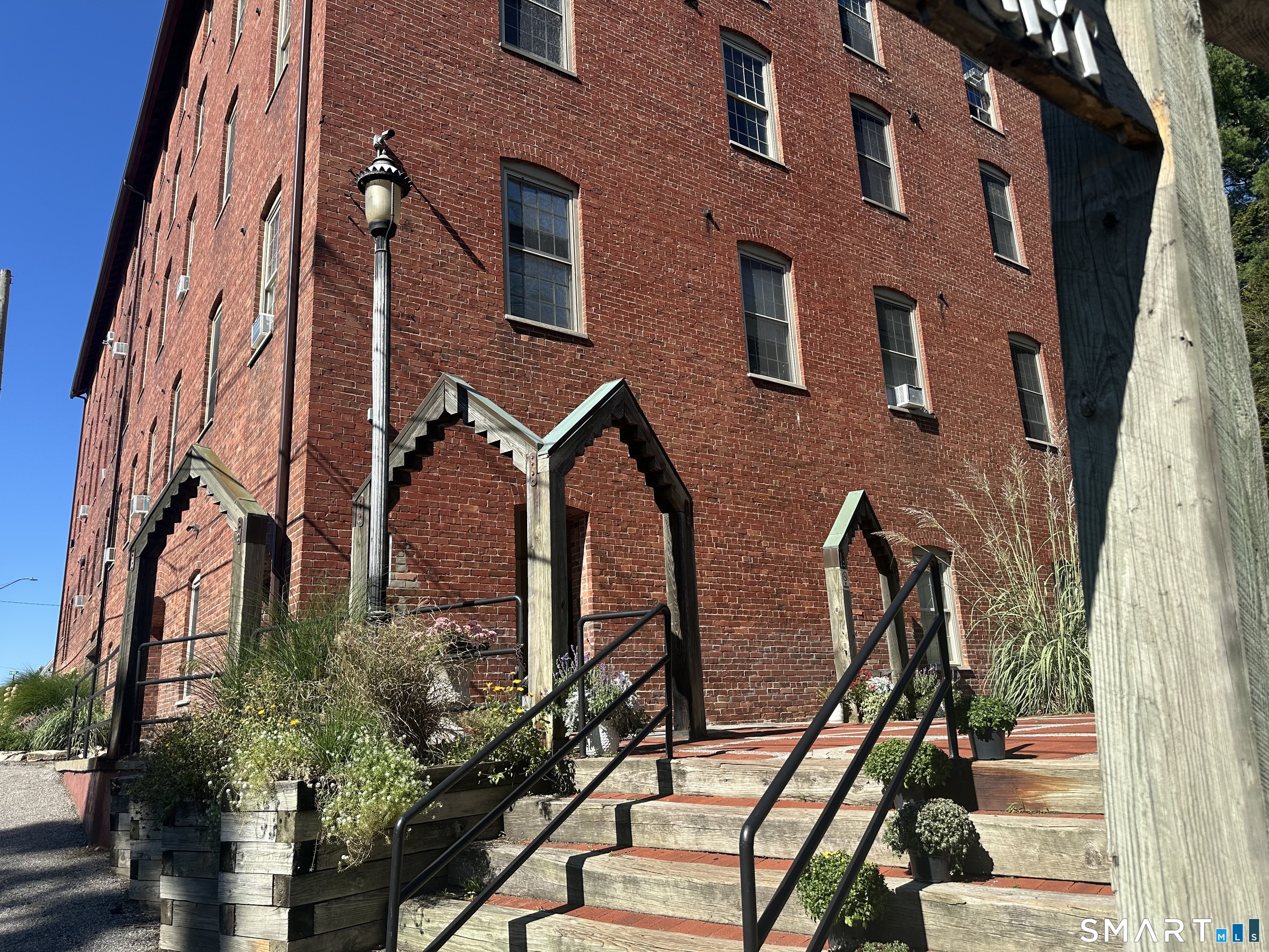 65 West Street New Milford CT 06776