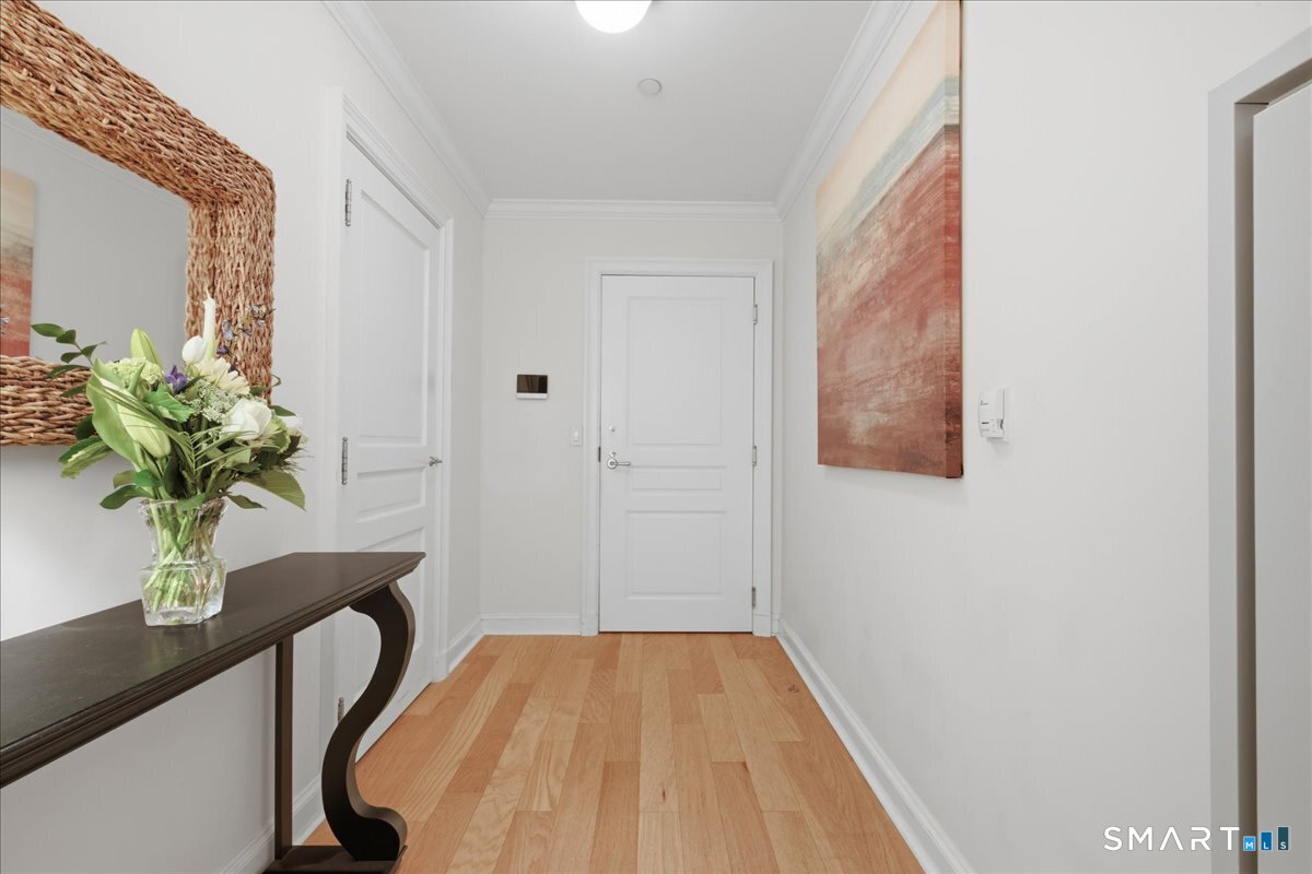 8 Stonington Commons Stonington CT 06378