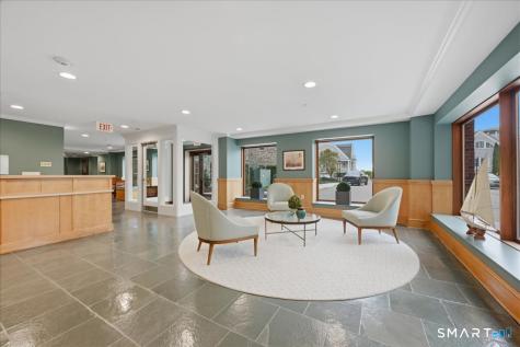8 Stonington Commons Stonington CT 06378