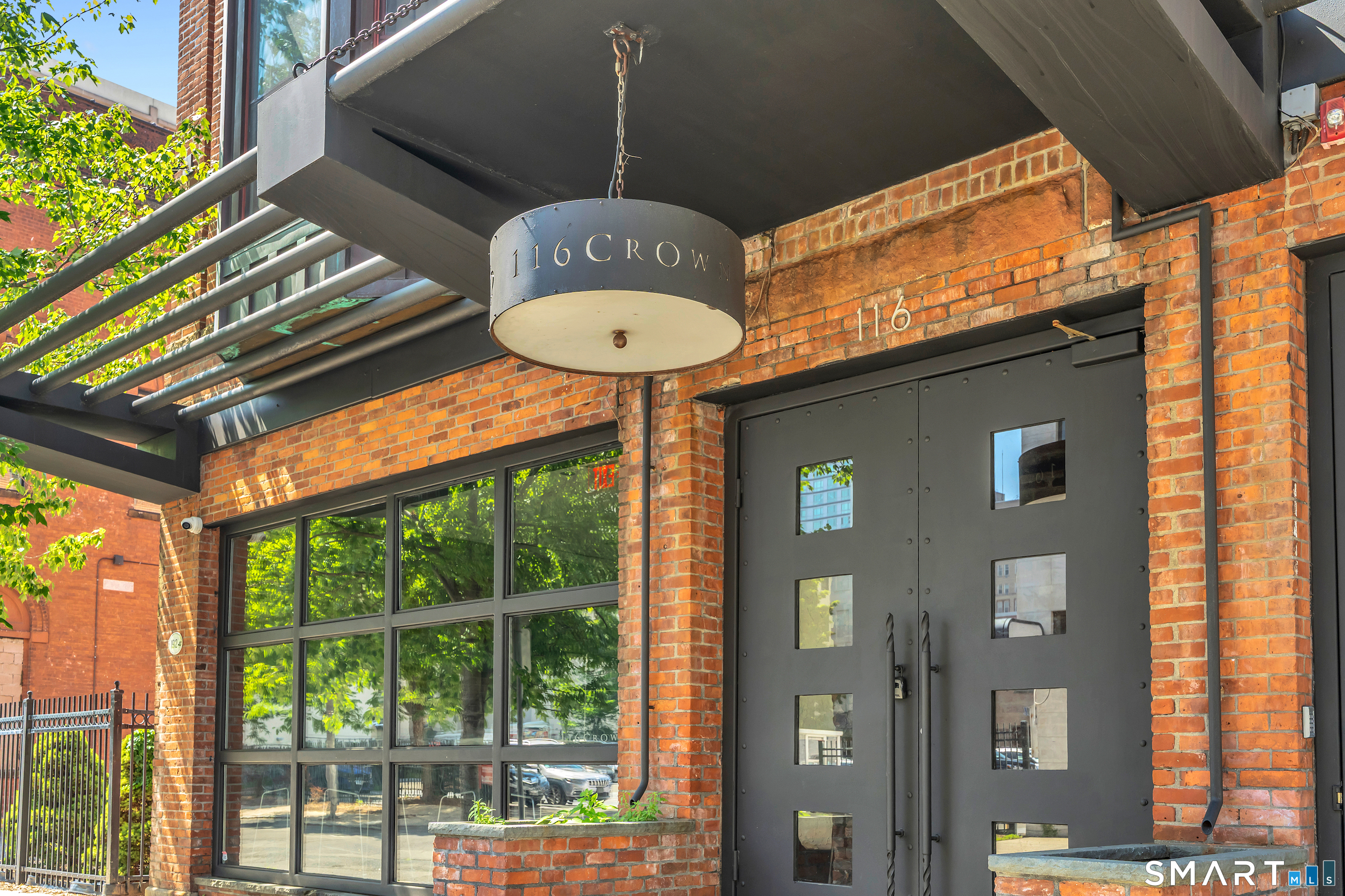 116 Crown Street New Haven CT 06510