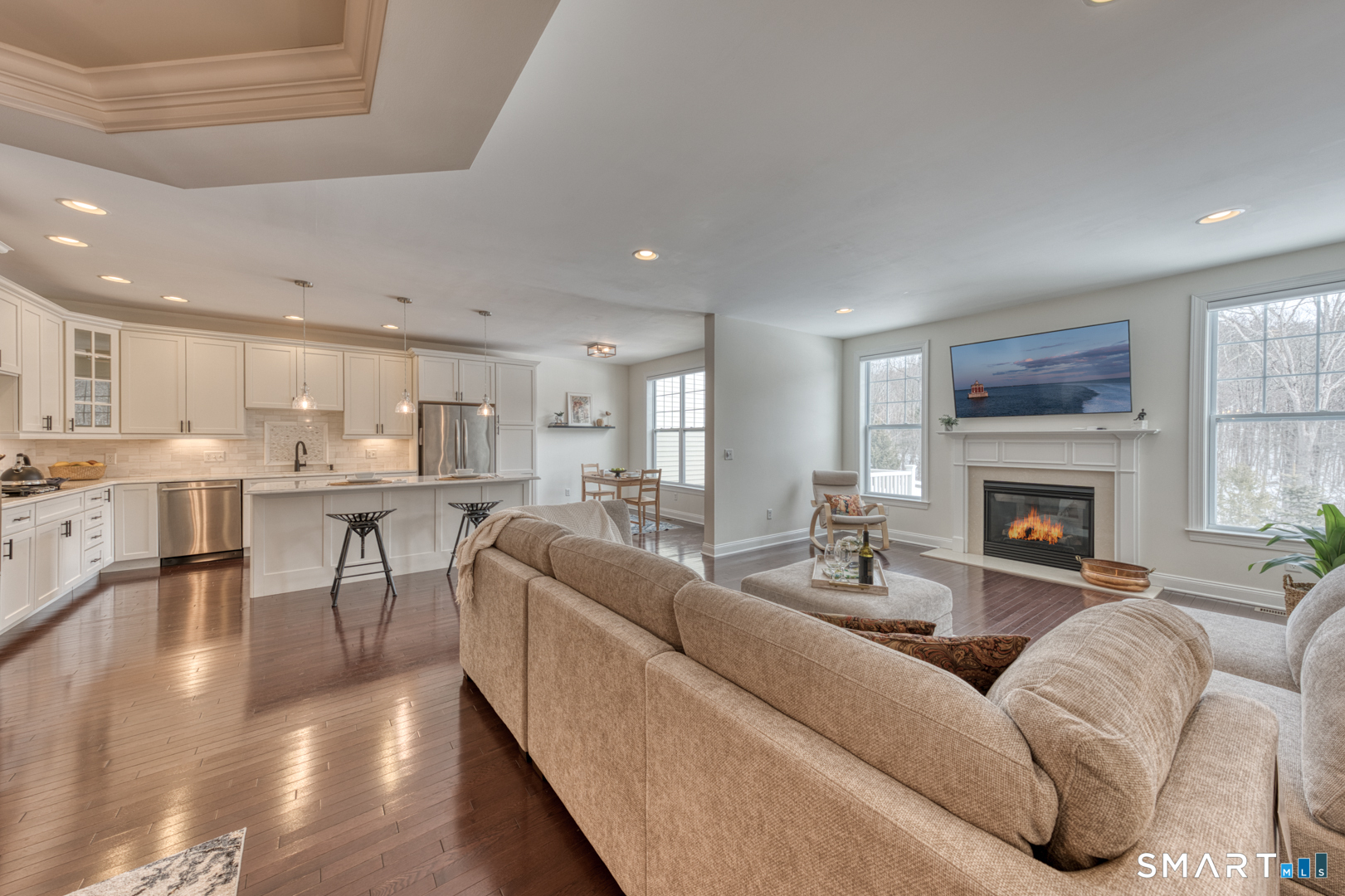 16 Winding Trail Middlebury CT 06762