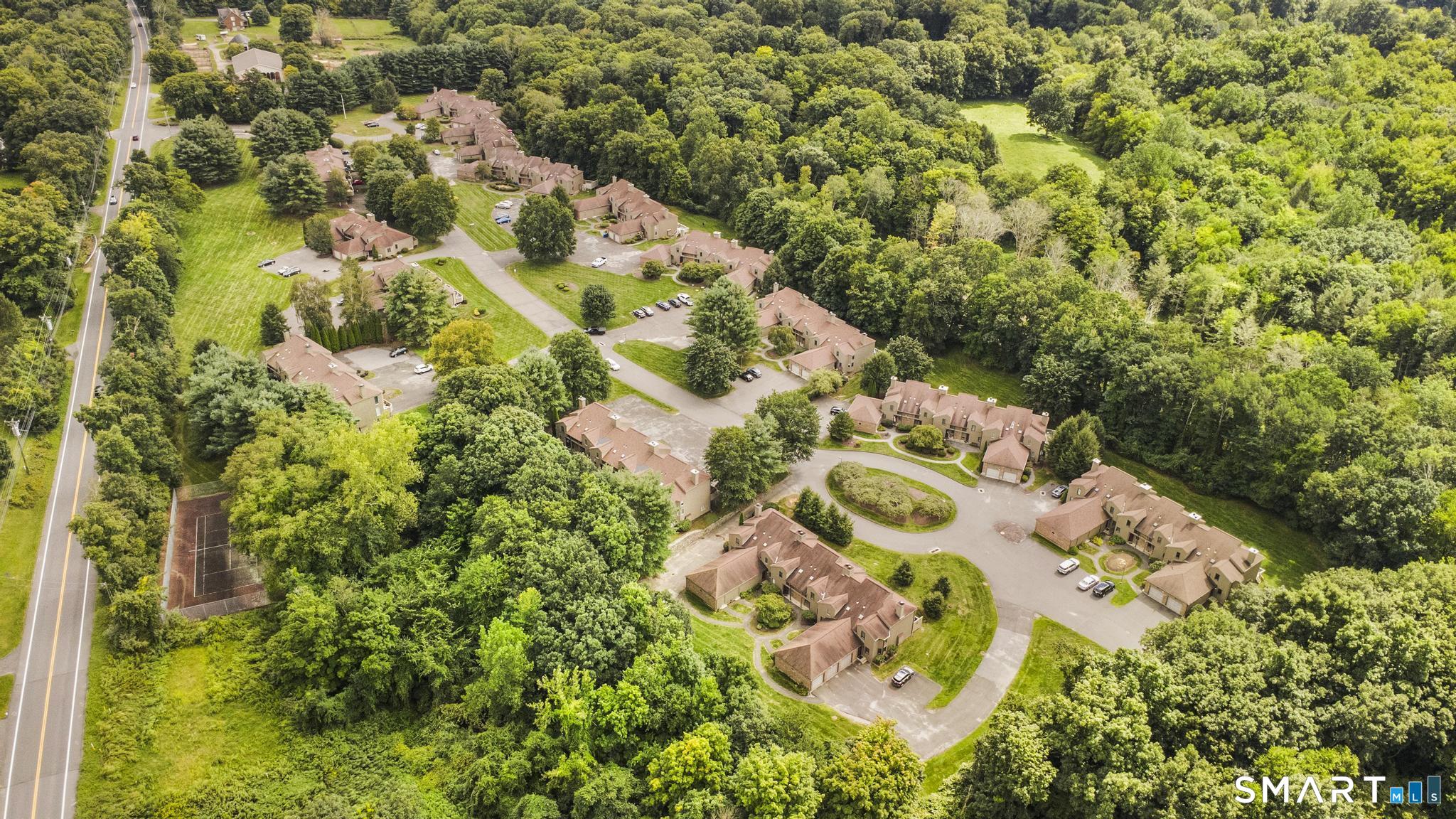 47 Far View Commons Southbury CT 06488