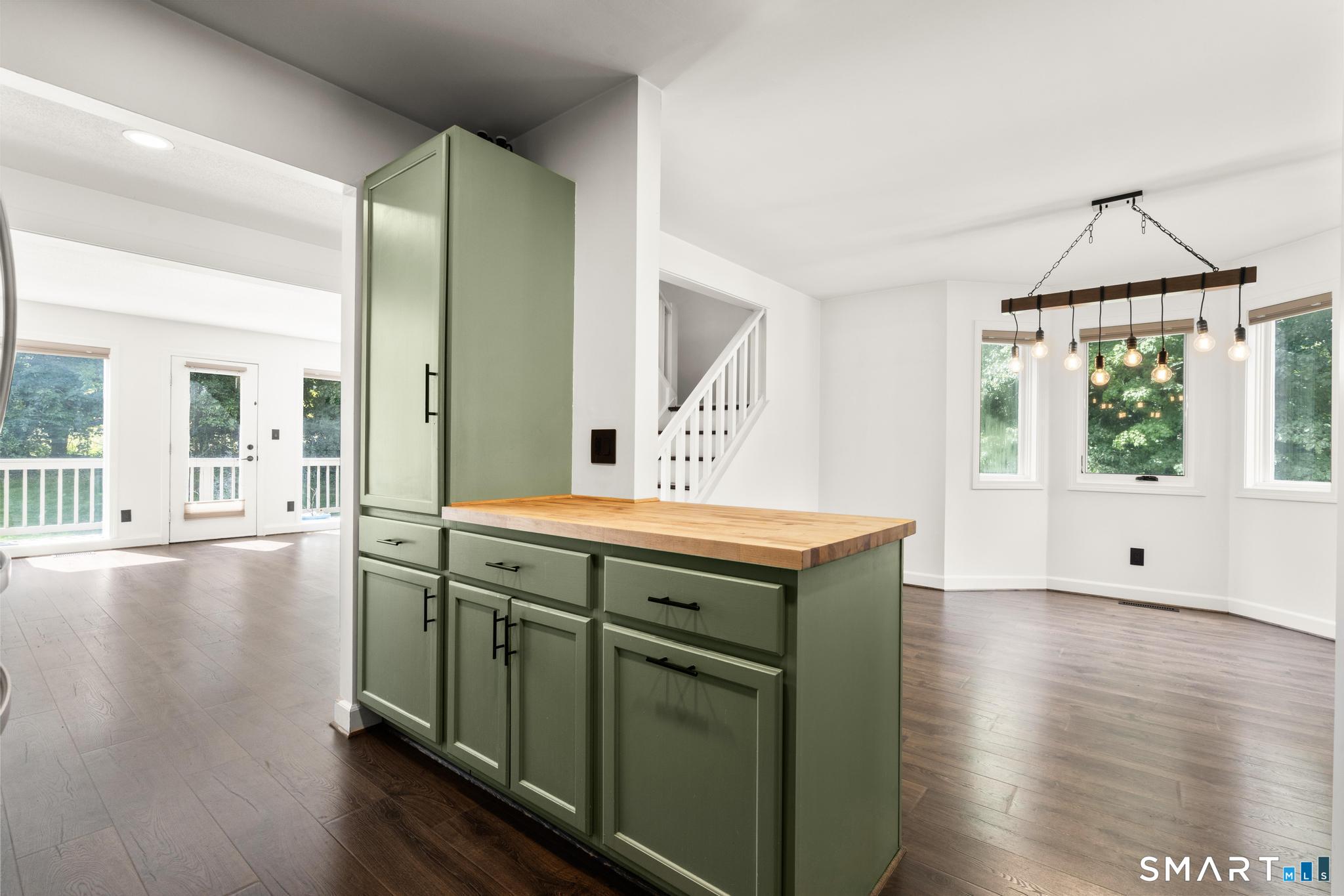 47 Far View Commons Southbury CT 06488