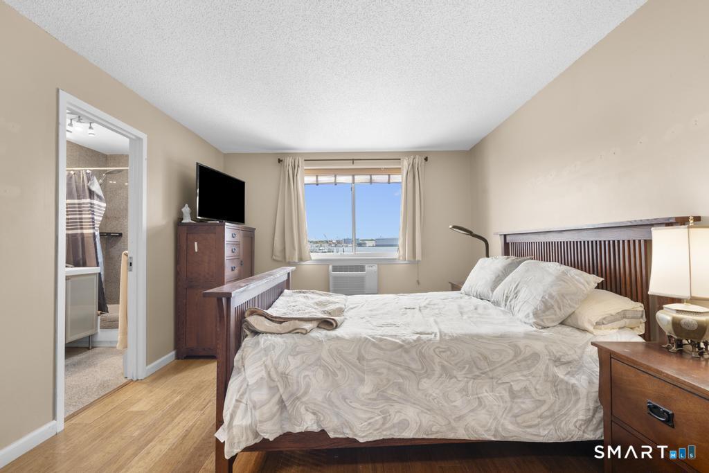 184 Pequot Avenue New London CT 06320