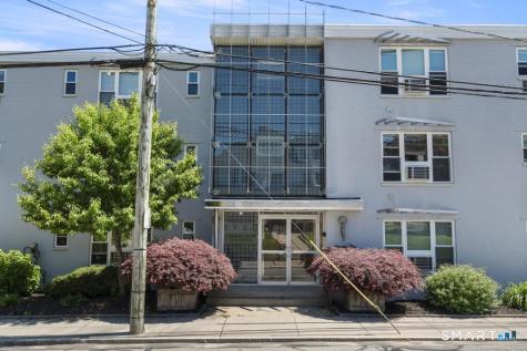 184 Pequot Avenue New London CT 06320
