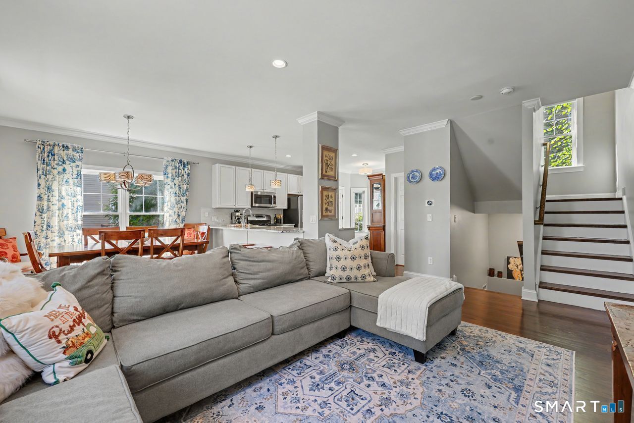 108 Seaside Avenue Stamford CT 06902