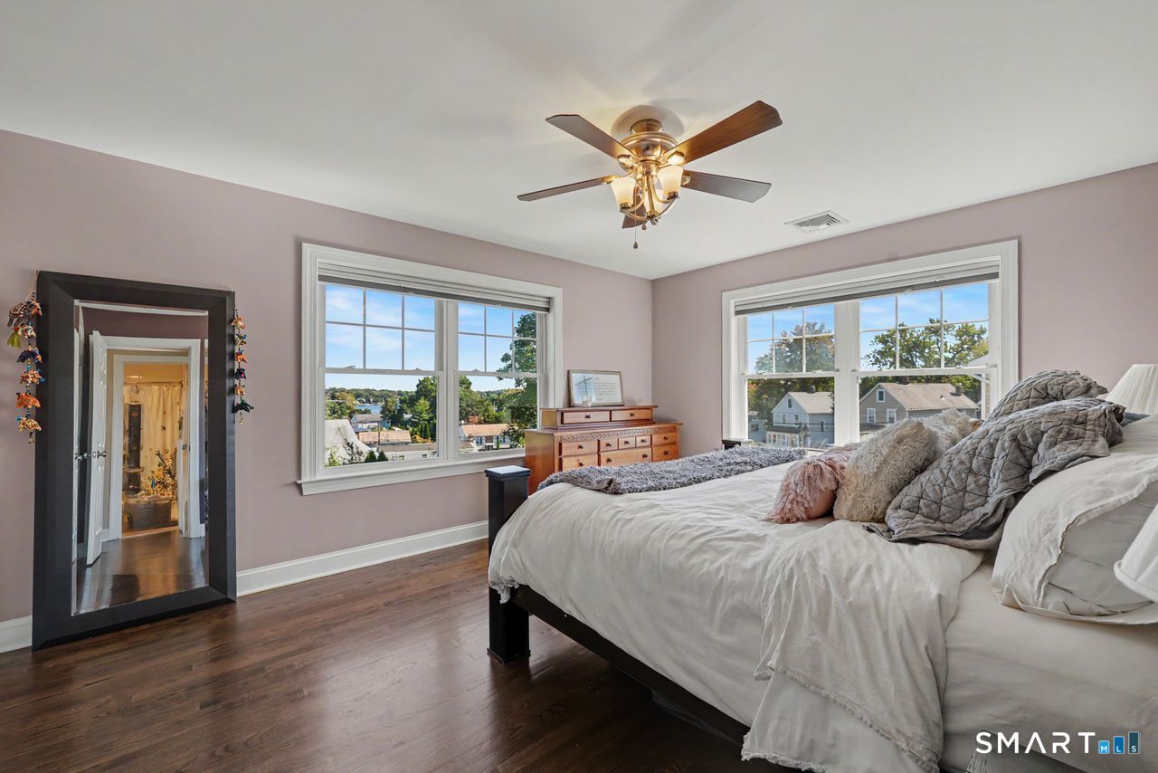 108 Seaside Avenue Stamford CT 06902