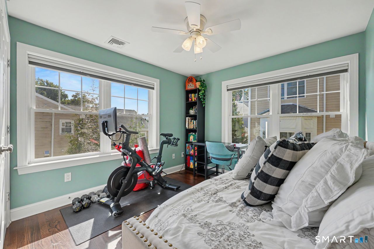 108 Seaside Avenue Stamford CT 06902