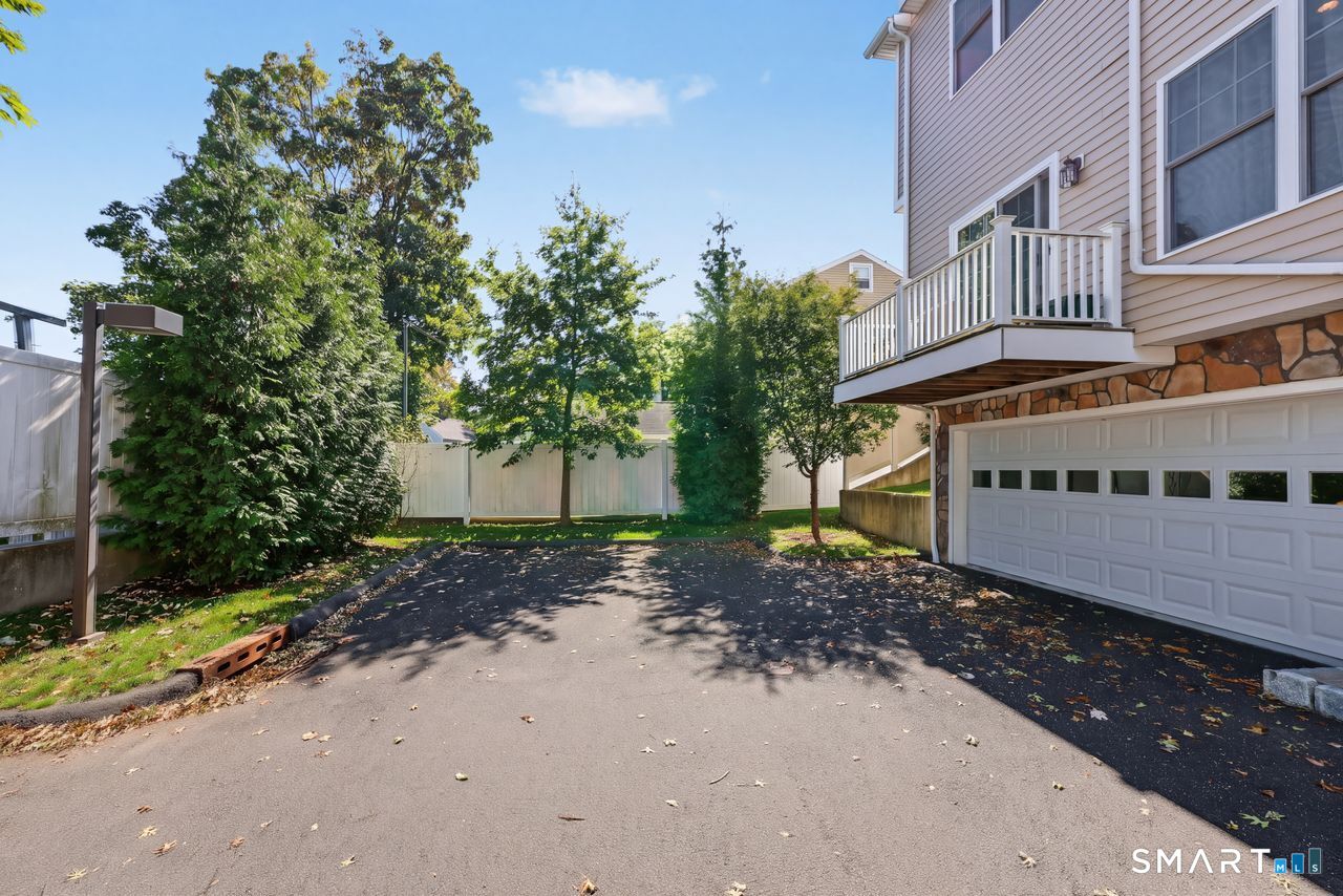 108 Seaside Avenue Stamford CT 06902
