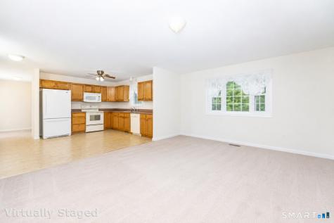 25 Vincent Court East Hartford CT 06108