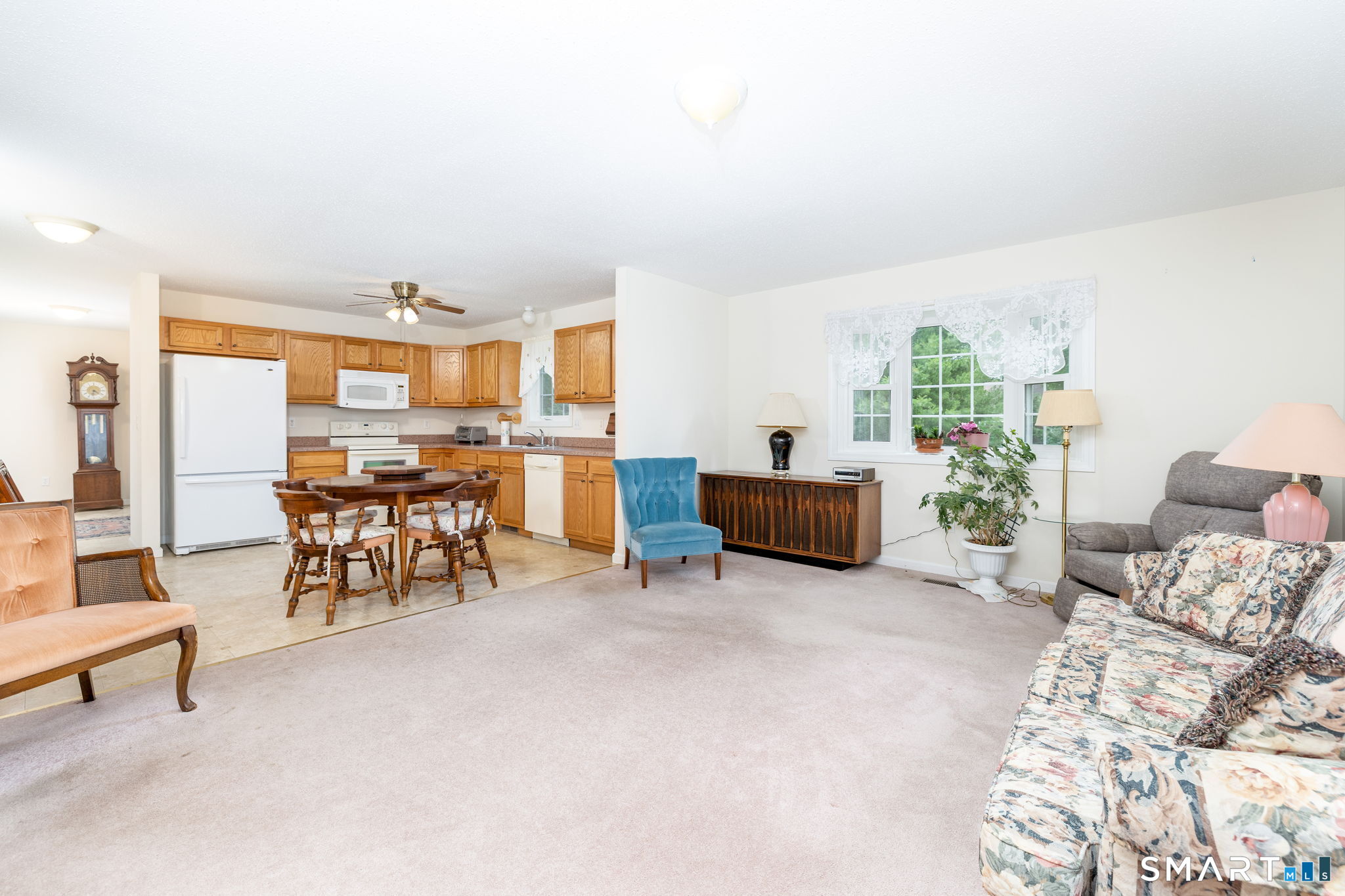 25 Vincent Court East Hartford CT 06108