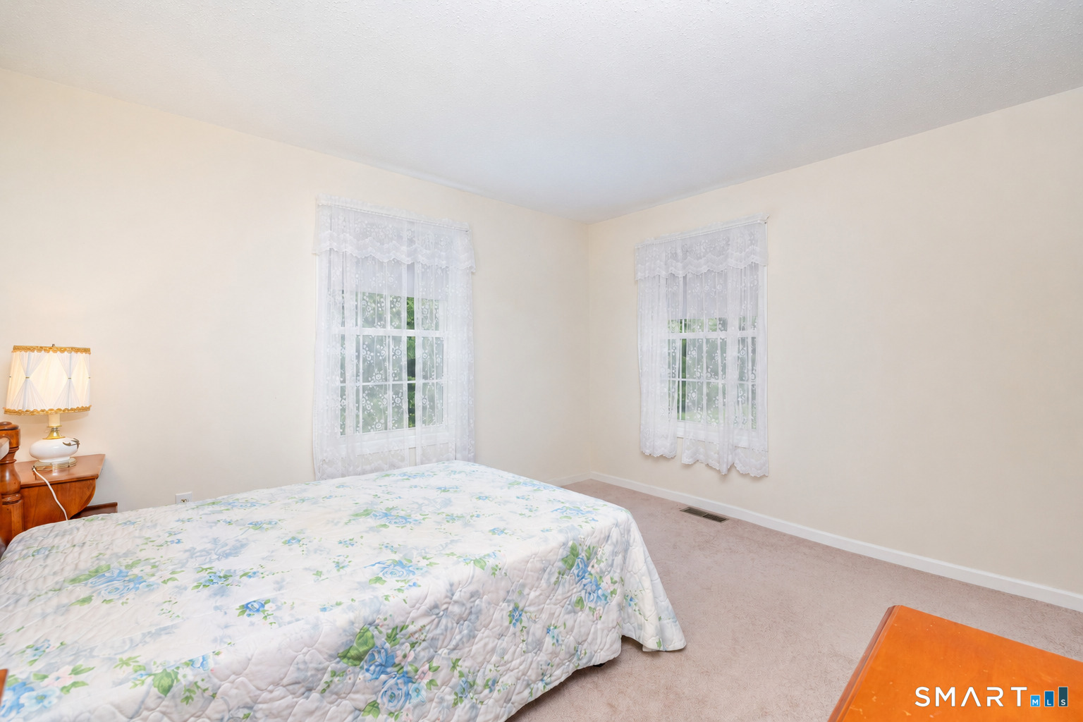 25 Vincent Court East Hartford CT 06108