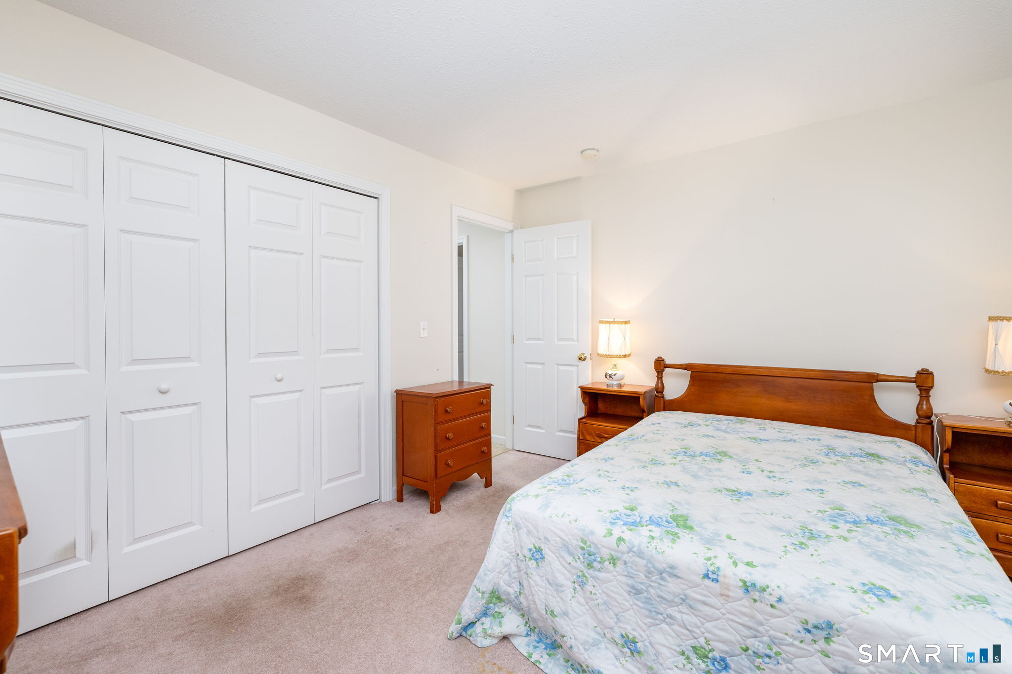 25 Vincent Court East Hartford CT 06108