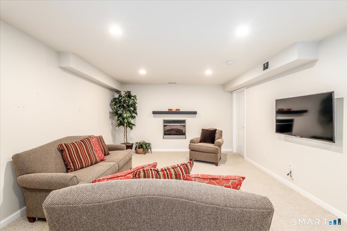69 Carlson Ridge Road New Milford CT 06776