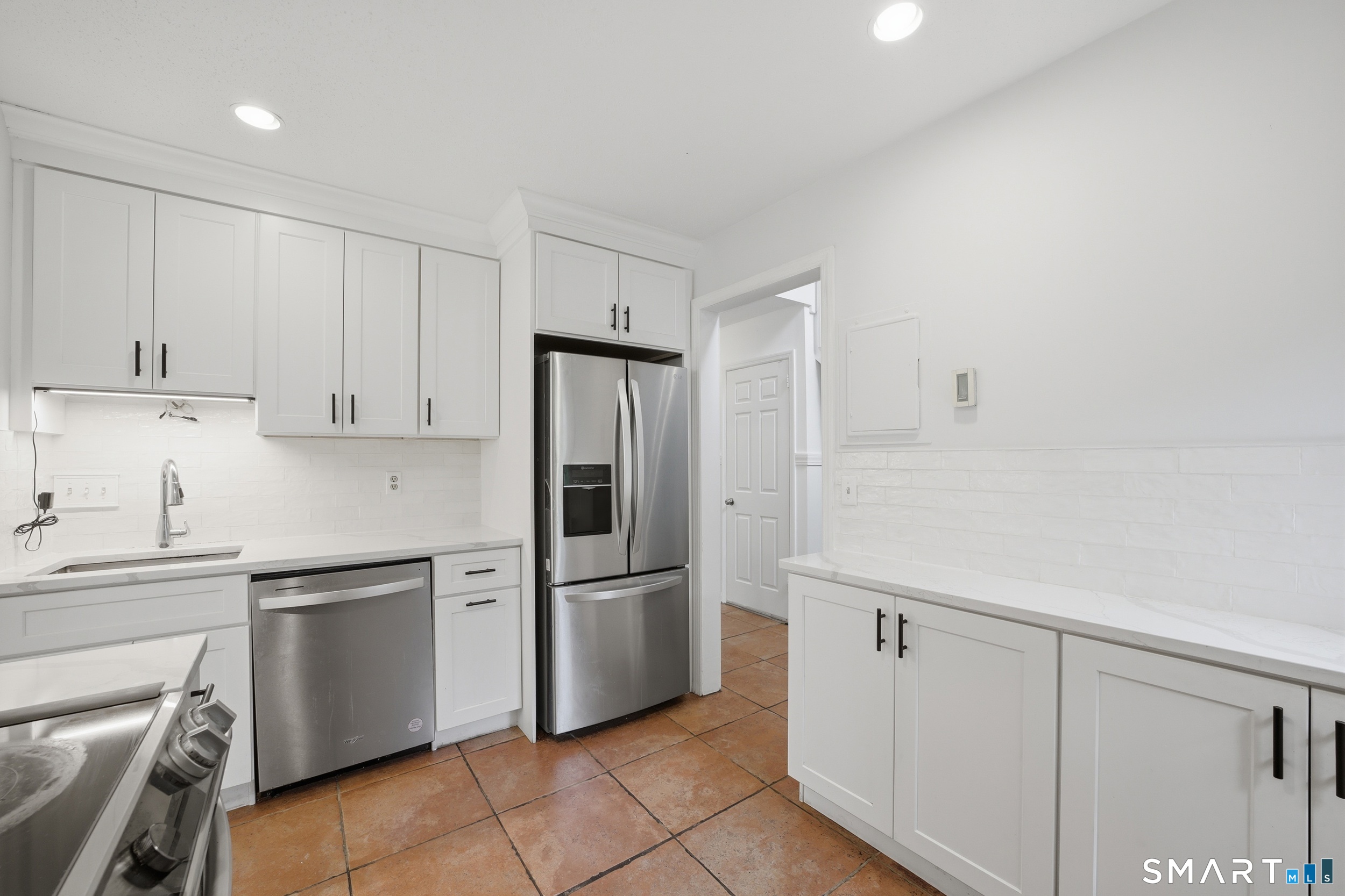 377 Glenbrook Road Stamford CT 06906