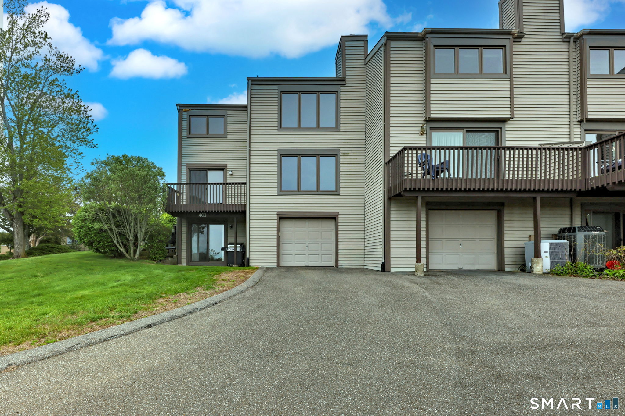 401 Pilgrim Harbor Wallingford CT 06492