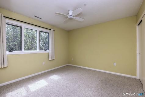 401 Pilgrim Harbor Wallingford CT 06492