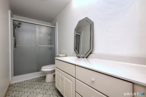 401 Pilgrim Harbor Wallingford CT 06492