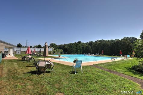 401 Pilgrim Harbor Wallingford CT 06492