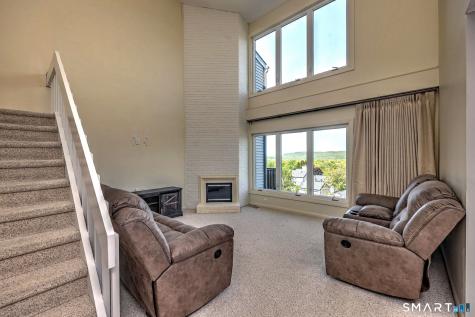 401 Pilgrim Harbor Wallingford CT 06492