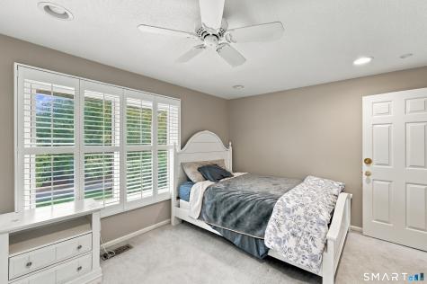 18 Metacomet Drive Meriden CT 06450