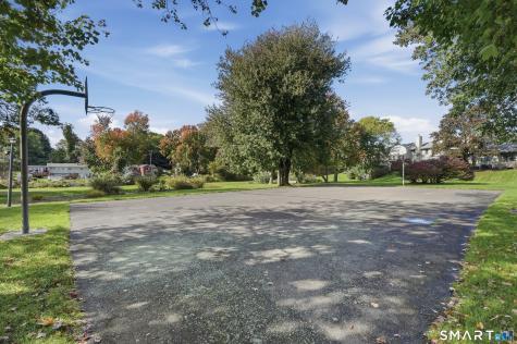 18 Metacomet Drive Meriden CT 06450