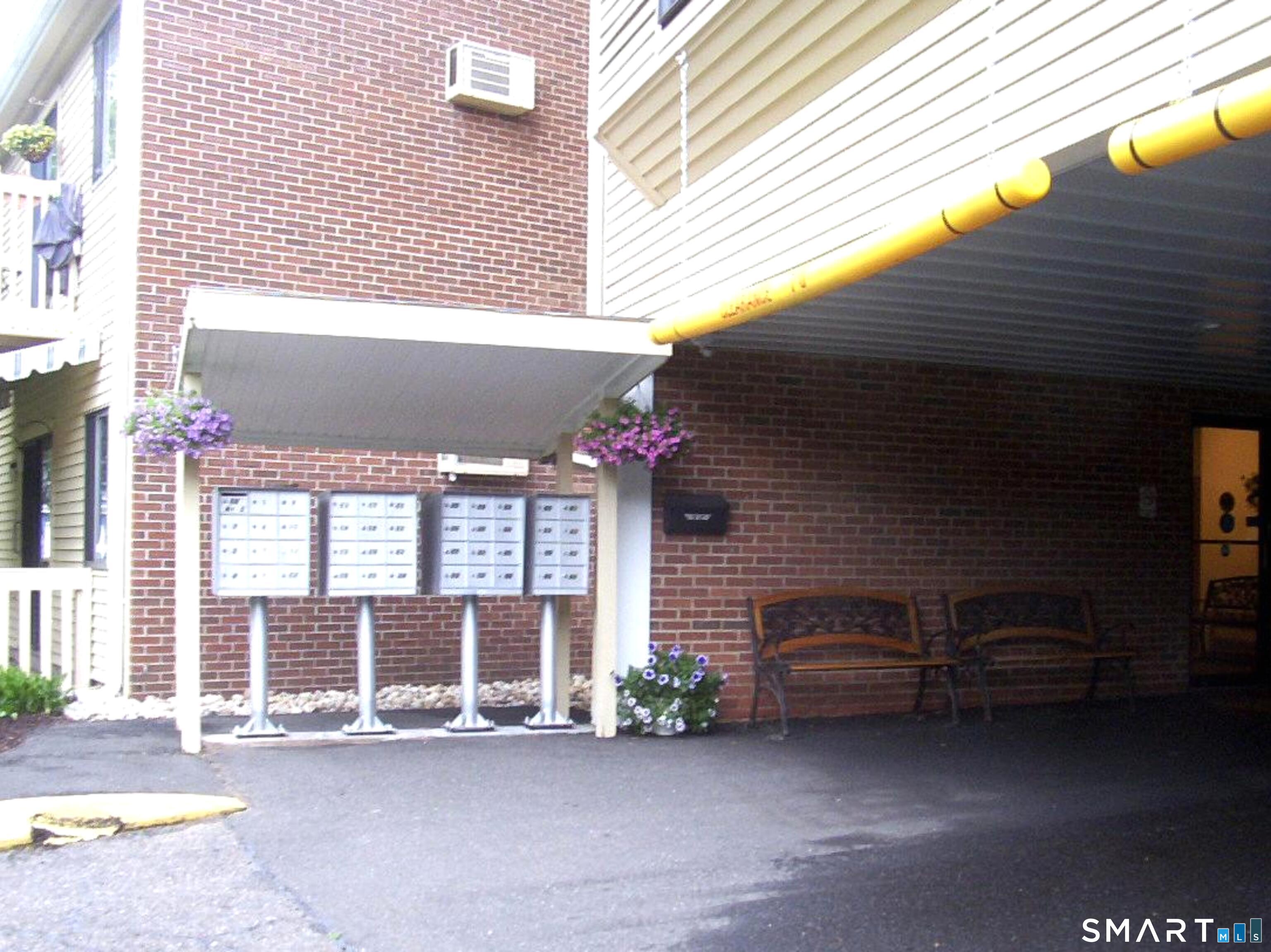 40 Firetown Road Simsbury CT 06070