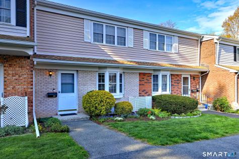 52 Salem Walk Milford CT 06460