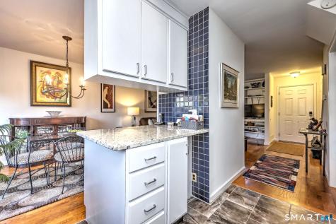 52 Salem Walk Milford CT 06460