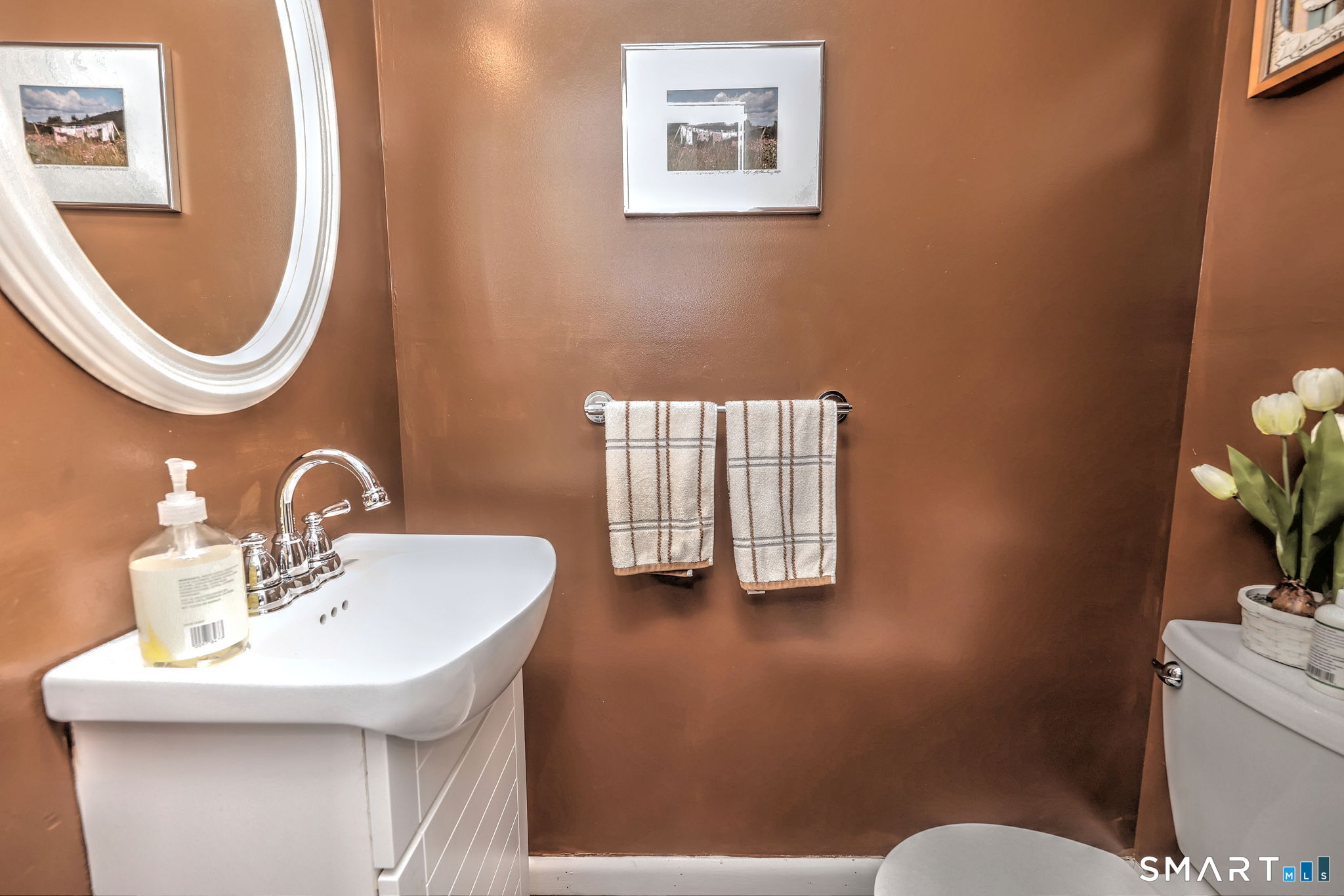 52 Salem Walk Milford CT 06460