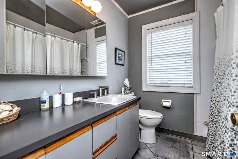 52 Salem Walk Milford CT 06460