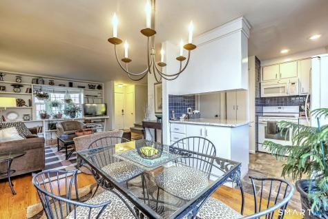 52 Salem Walk Milford CT 06460