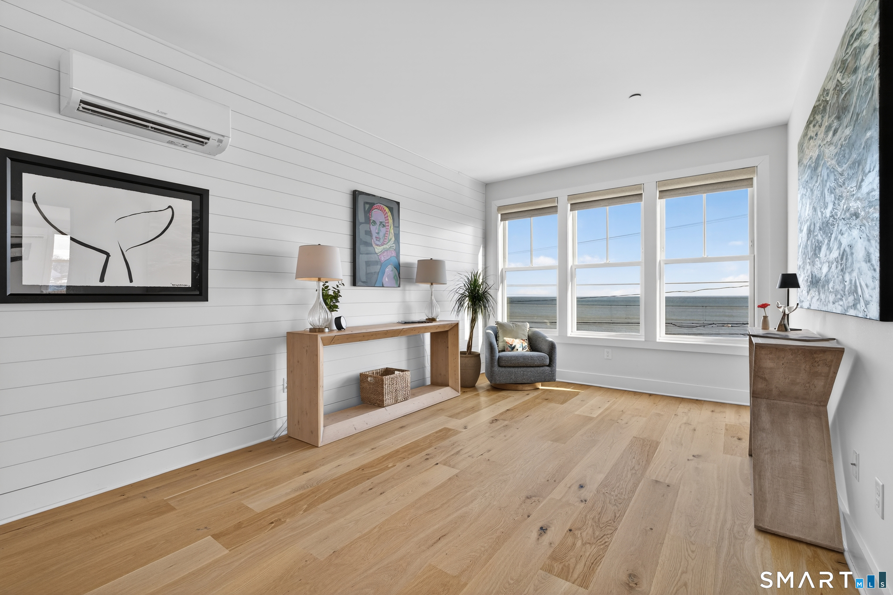 185 Main Street East Lyme CT 06357