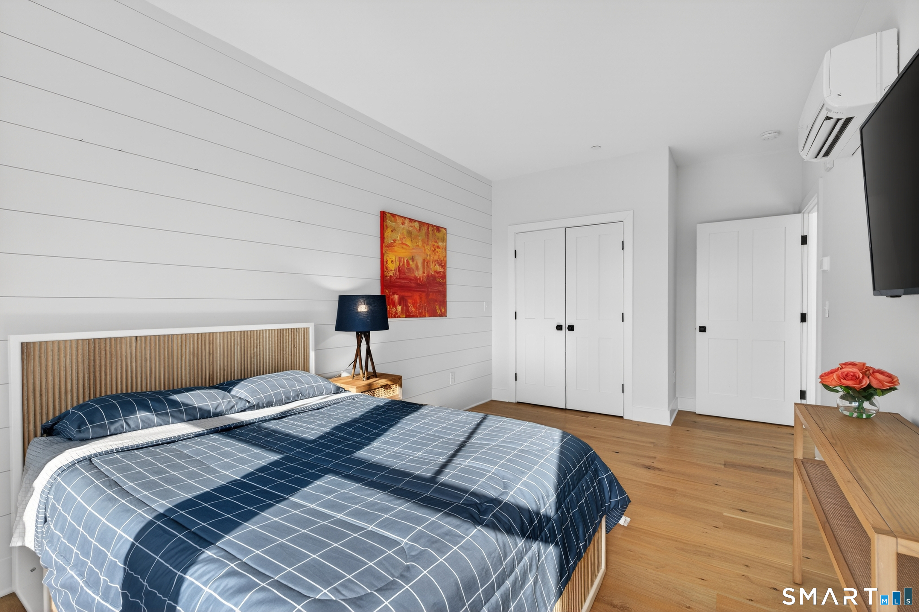 185 Main Street East Lyme CT 06357