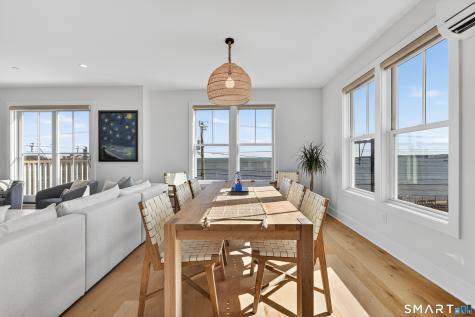 185 Main Street East Lyme CT 06357