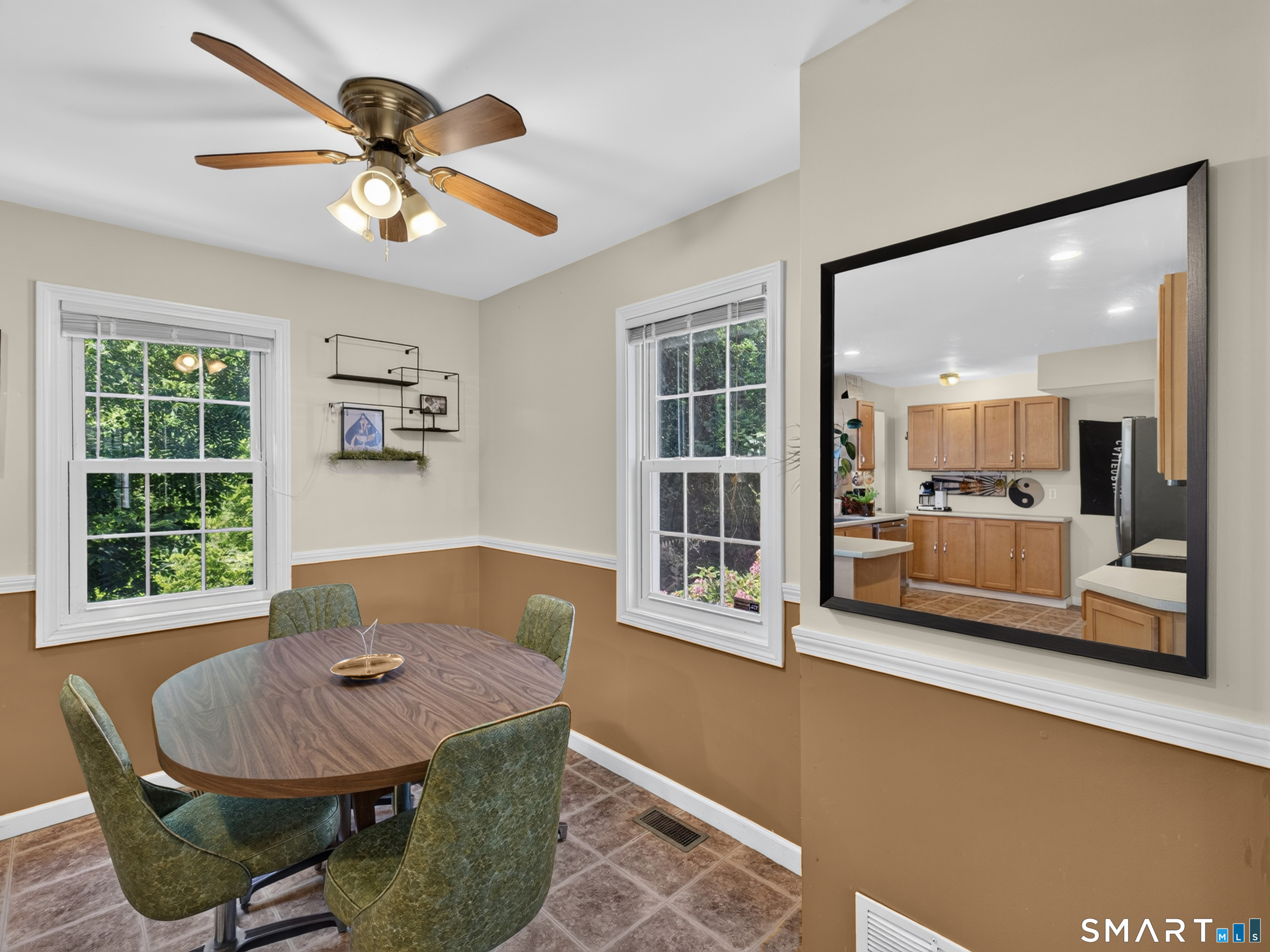13 Sunnyside East Road Norwich CT 06360