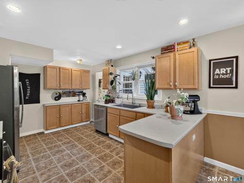 13 Sunnyside East Road Norwich CT 06360