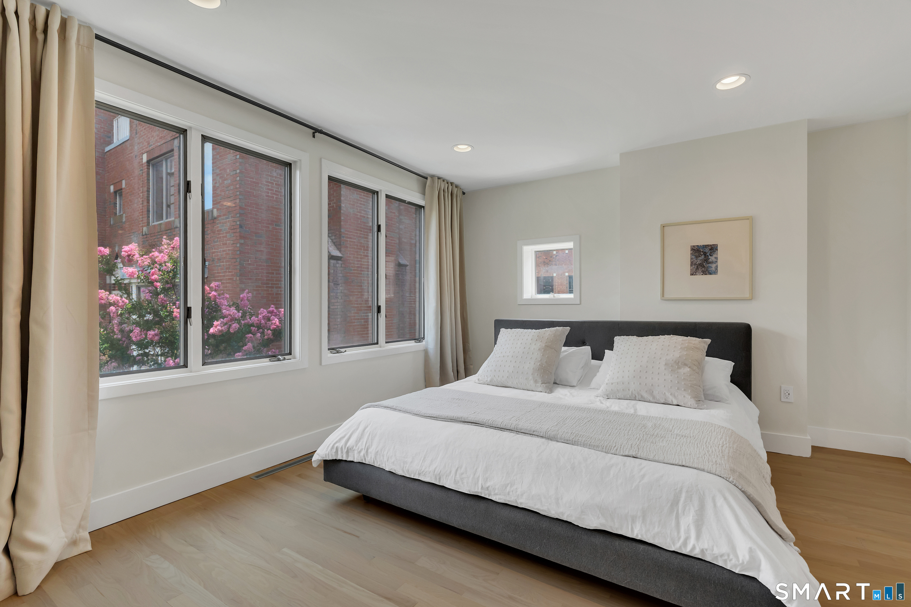 29 Temple Court New Haven CT 06510