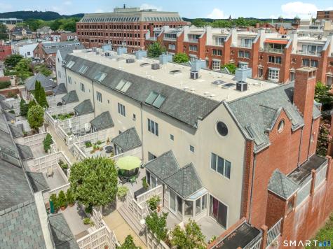 29 Temple Court New Haven CT 06510