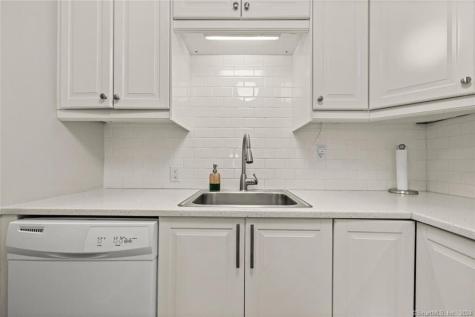 48 Olcott Way Ridgefield CT 06877