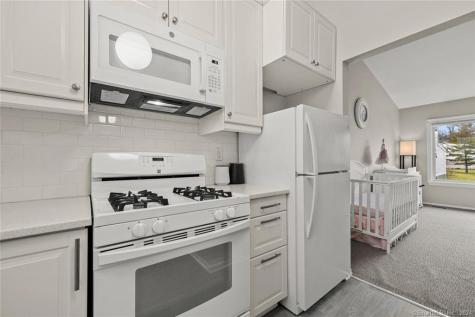 48 Olcott Way Ridgefield CT 06877