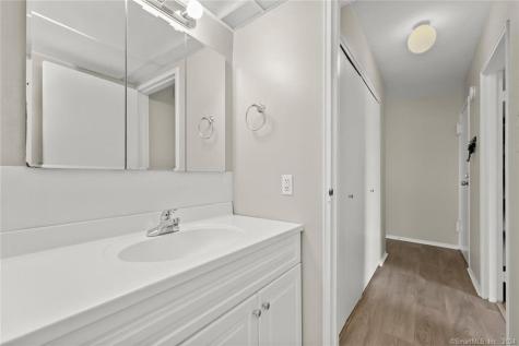 48 Olcott Way Ridgefield CT 06877